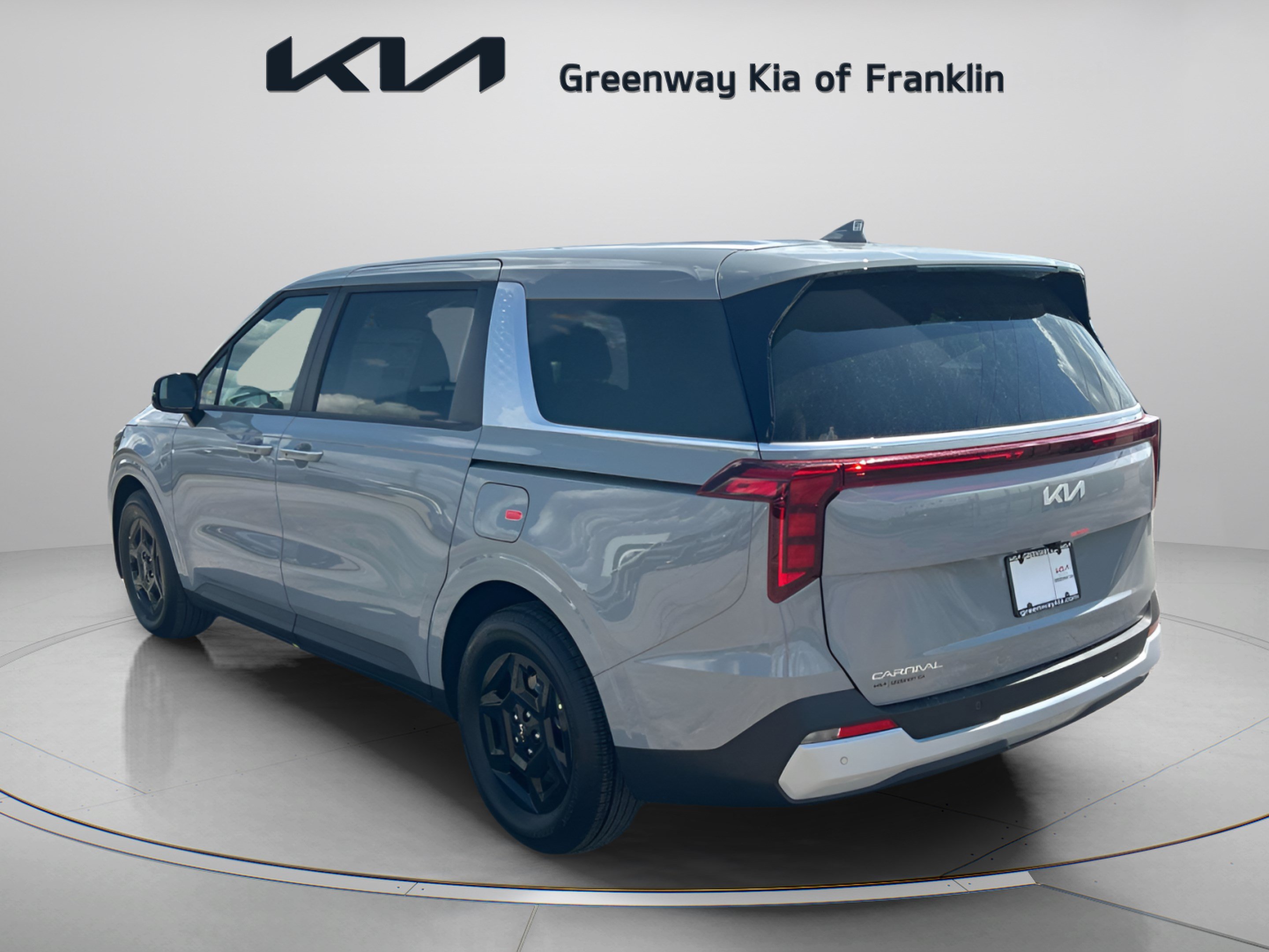 New 2027 Kia Carnival LX FWD image 5