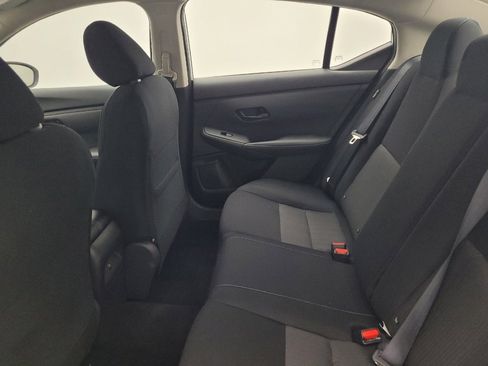 Used 2025 Nissan Sentra SV image 18