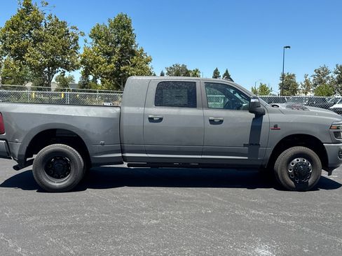 New 2026 RAM 3500 Laramie AWD/4WD image 2
