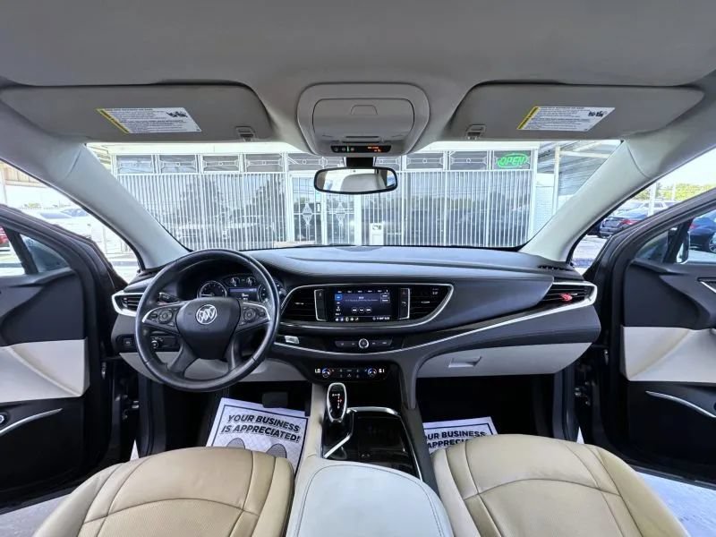 Used 2021 Buick Enclave Essence FWD image 17