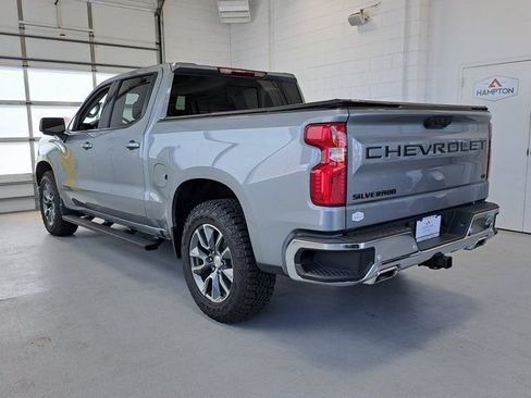 Used 2025 Chevrolet Silverado 1500 LT AWD/4WD image 7