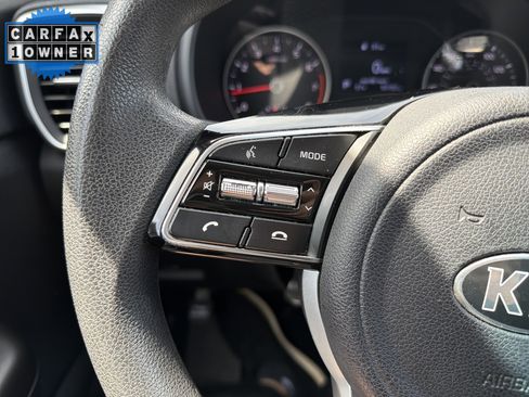 Used 2022 Kia Sportage LX FWD image 19