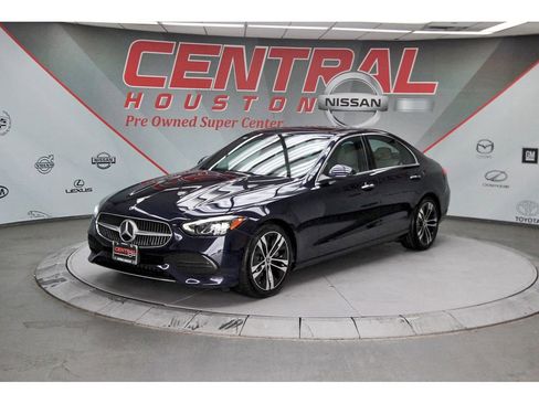 Used 2022 Mercedes-Benz C 300 4MATIC Sedan image 2