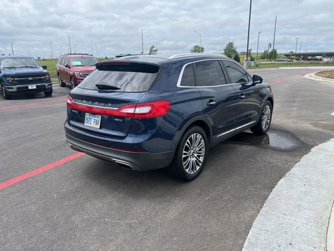 Used 2017 Lincoln MKX Reserve w/ Lincoln MKX Climate Package AWD/4WD image 5