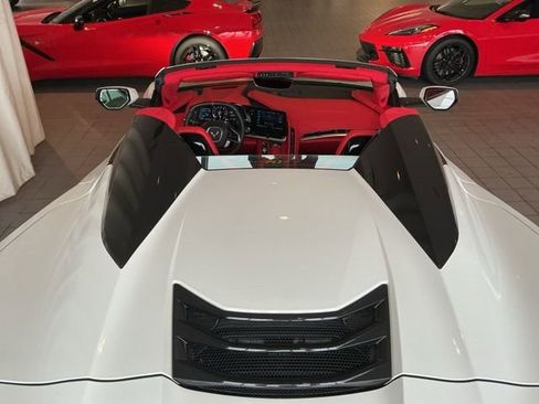 Used 2023 Chevrolet Corvette Z06 w/ Z07 Performance Package image 11