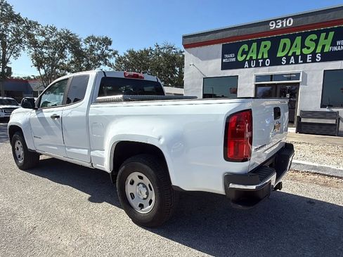 Used 2018 Chevrolet Colorado W/T image 2