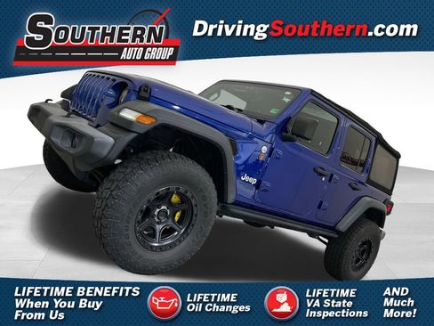Used 2018 Jeep Wrangler Unlimited Sport S AWD/4WD image 1