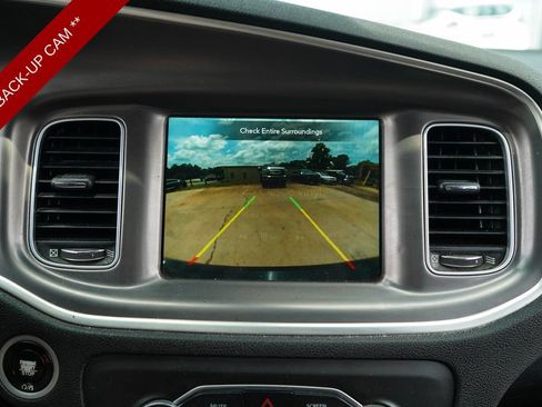 Used 2022 Dodge Charger GT RWD image 11