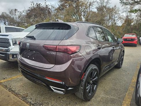 Used 2024 Buick Envision Sport Touring image 7