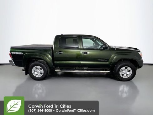 Used 2012 Toyota Tacoma 4x4 Double Cab image 18