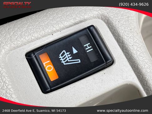 Used 2018 Nissan Rogue Sport SV w/ SV Technology Package AWD/4WD image 27
