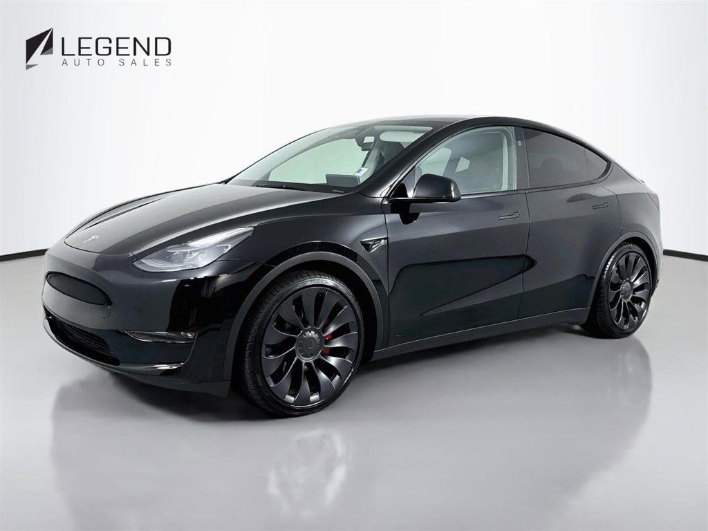 Used 2024 Tesla Model Y Performance AWD/4WD image 1