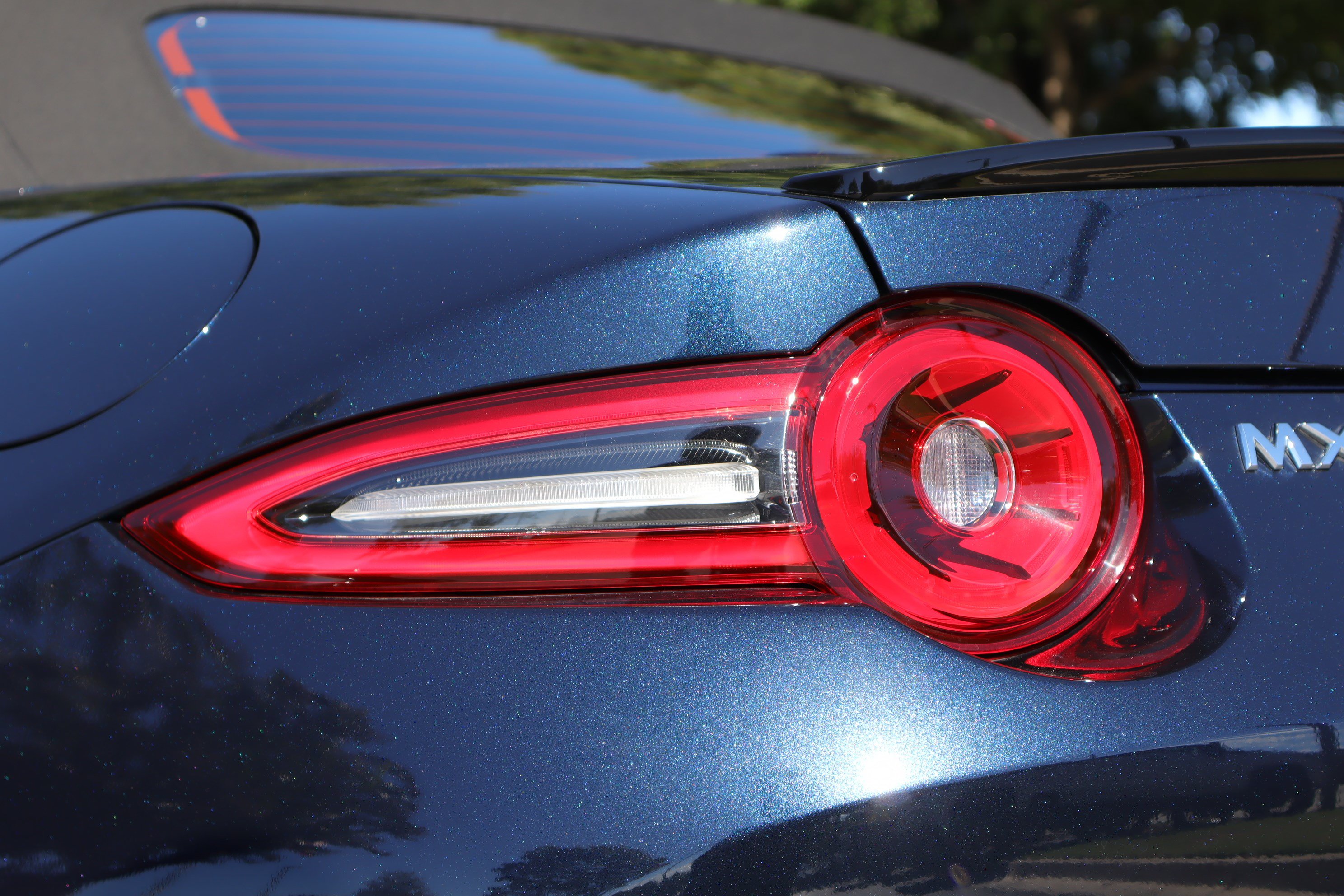 Certified 2025 MAZDA MX-5 Miata Club w/ Weather Package RWD image 32