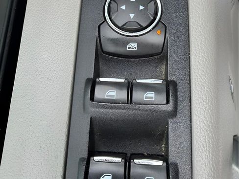 Used 2018 Ford F150 XLT w/ XTR Package image 16