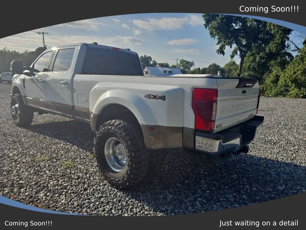 Used 2021 Ford F350 Lariat AWD/4WD image 3