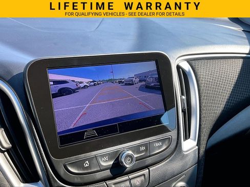 Used 2023 Chevrolet Malibu LT FWD image 26
