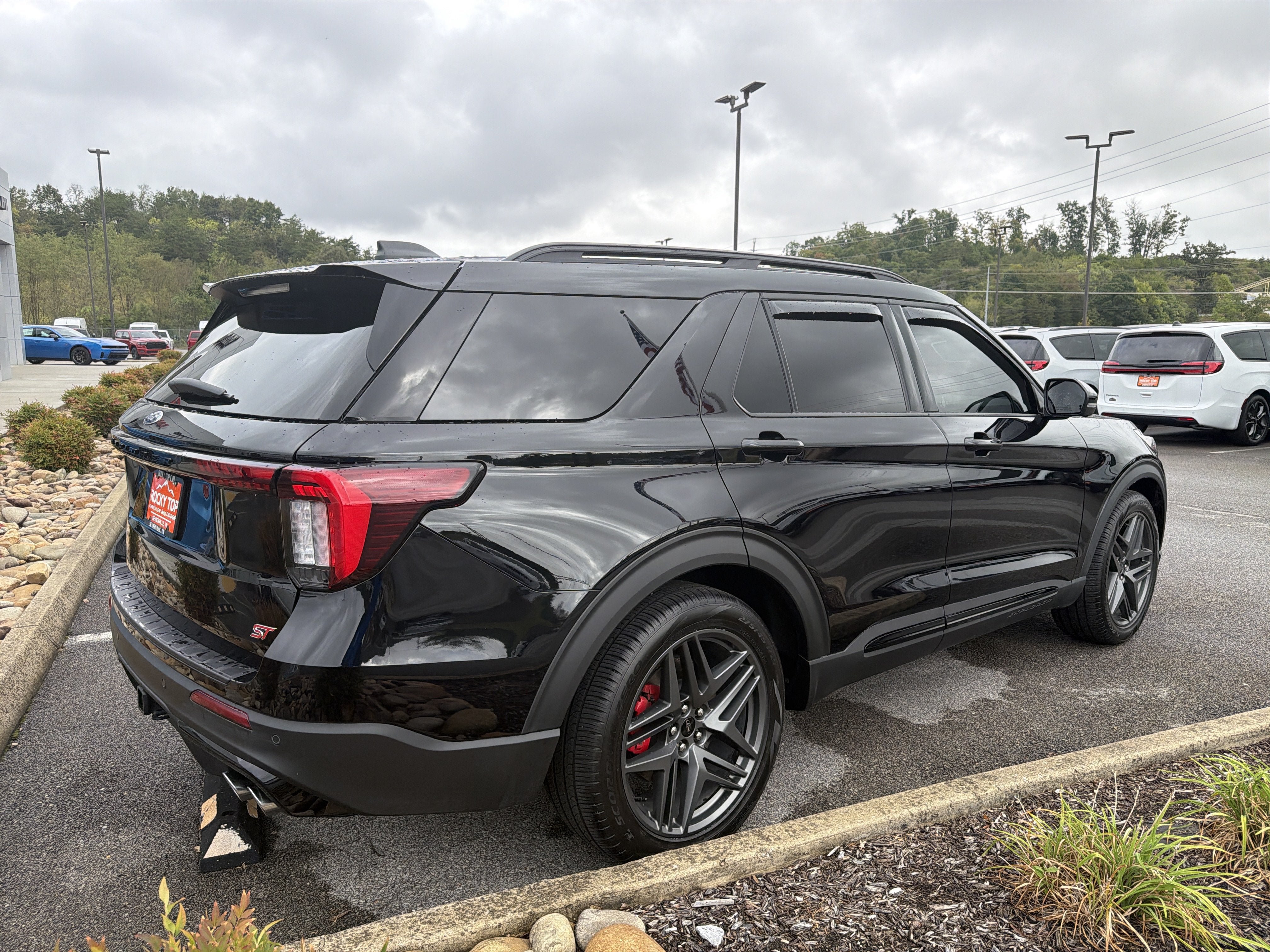 Used 2026 Ford Explorer ST w/ Sun And Sound Package AWD/4WD image 8