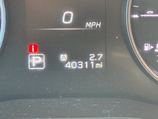 Used 2023 Subaru Ascent Premium w/ Convenience Package AWD/4WD image 6