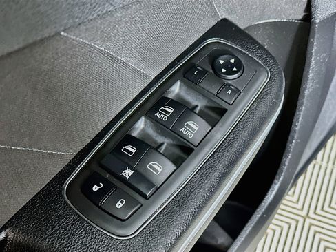 Used 2021 Dodge Charger GT RWD image 17