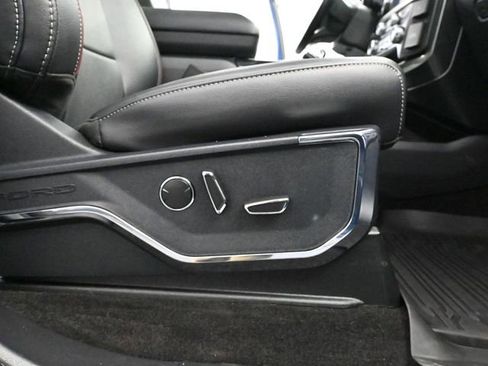 Used 2022 Ford F150 Lariat w/ Equipment Group 502A High image 52