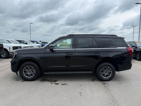 New 2026 Ford Expedition Active RWD image 30