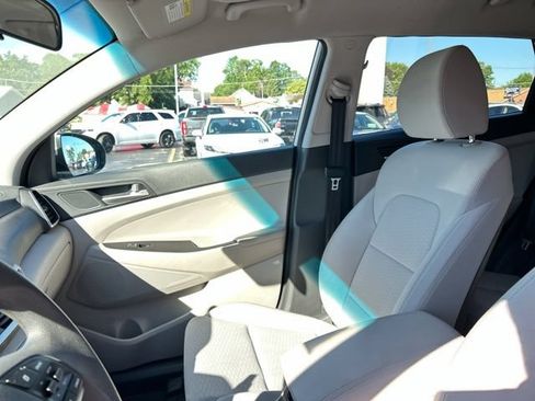 Used 2019 Hyundai Tucson SE w/ Cargo Package FWD image 28