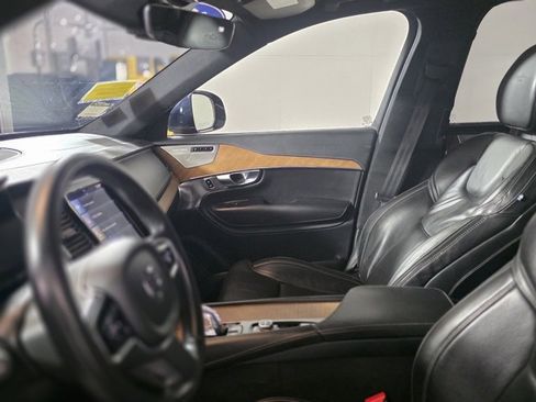 Used 2017 Volvo XC90 T8 Excellence image 17