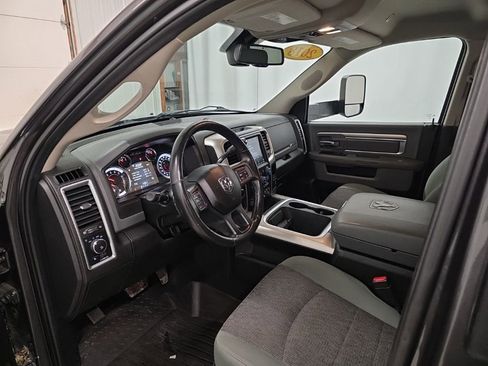 Used 2018 RAM 2500 Big Horn image 13