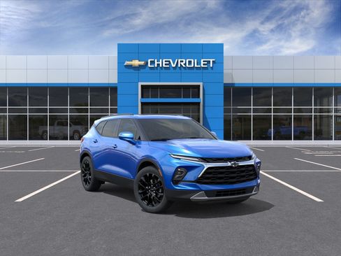 New 2026 Chevrolet Blazer LT AWD/4WD image 1
