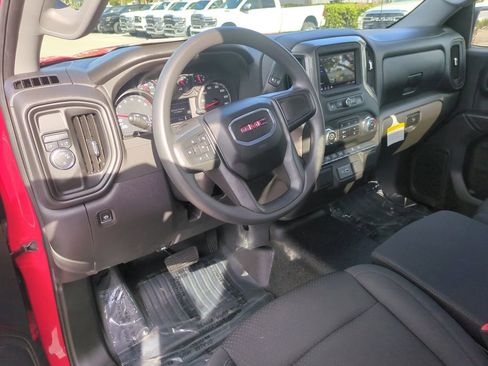 Used 2025 GMC Sierra 1500 Pro w/ Convenience Package image 15