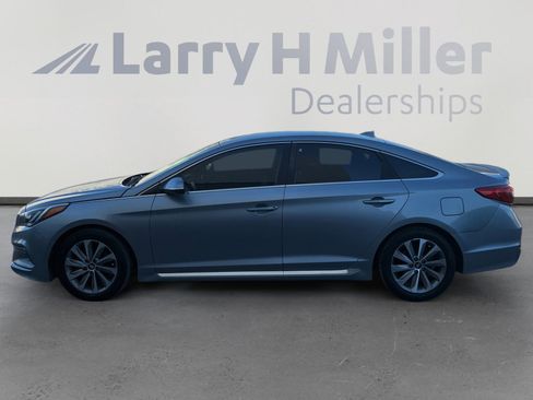 Used 2017 Hyundai Sonata Sport image 2