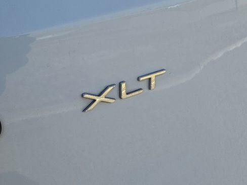 Used 2021 Ford Transit 350 XLT image 14