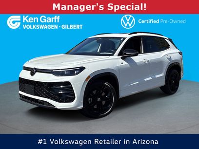 Certified 2025 Volkswagen Tiguan SE R-Line