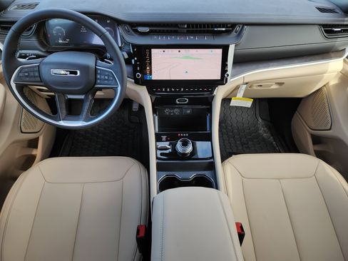 New 2026 Jeep Grand Cherokee Limited AWD/4WD image 20