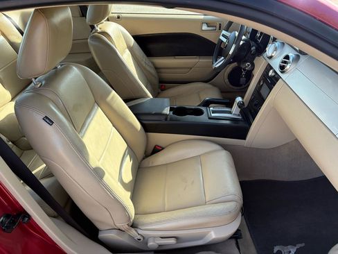 Used 2006 Ford Mustang Coupe image 16