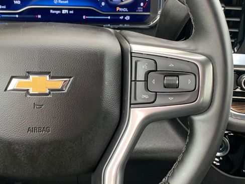 Used 2025 Chevrolet Silverado 1500 LT image 13