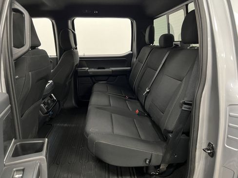 Used 2022 Ford F150 XLT w/ Equipment Group 302A High image 12