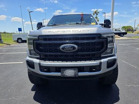 Used 2020 Ford F250 Lariat AWD/4WD image 3
