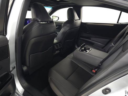 Certified 2024 Lexus ES 300h F Sport image 33