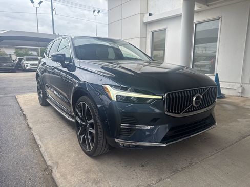 Certified 2023 Volvo XC60 B5 Ultimate w/ Protection Package Premier FWD image 3