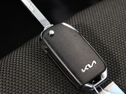 Used 2023 Kia Forte LXS image 26