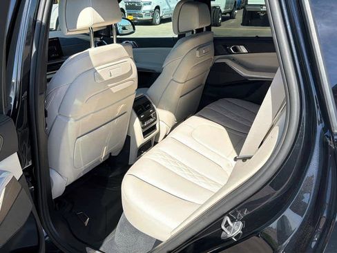 Used 2026 BMW X5 xDrive50e w/ Executive Package AWD/4WD image 17