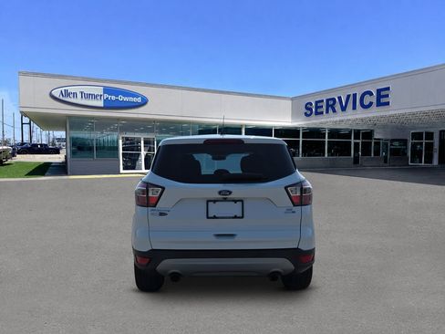 Used 2017 Ford Escape SE AWD/4WD image 7