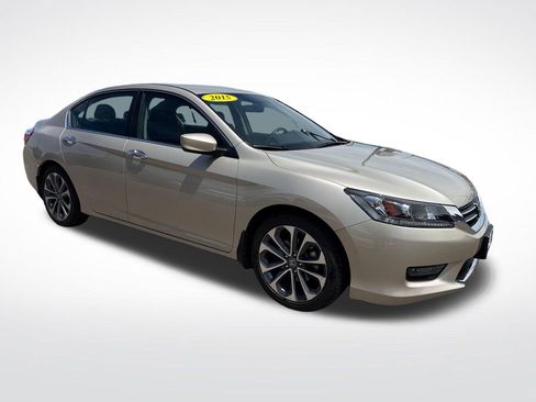 Used 2015 Honda Accord Sport image 10