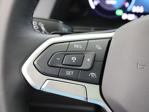 New 2025 Volkswagen Atlas Cross Sport SEL Premium R-Line AWD/4WD image 26