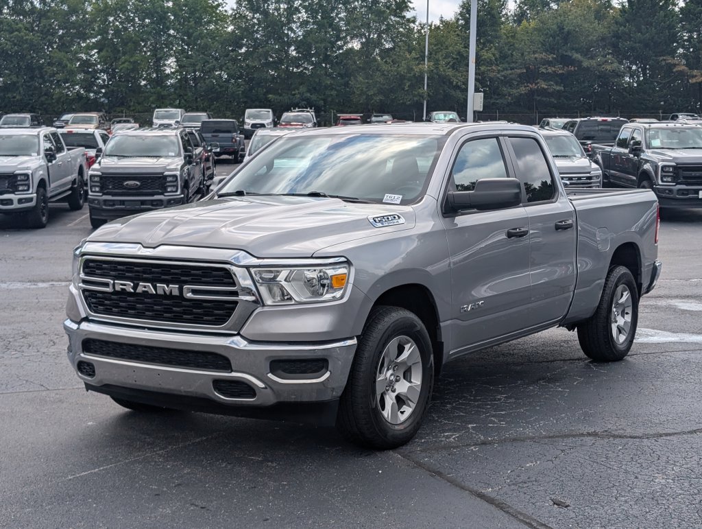 Used 2023 RAM 1500 Big Horn AWD/4WD image 3