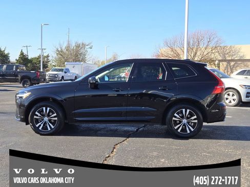 Certified 2025 Volvo XC60 B5 Core image 3