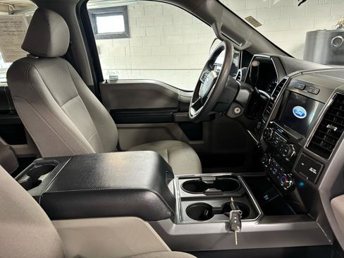 Used 2022 Ford F350 XLT w/ XLT Premium Package AWD/4WD image 20