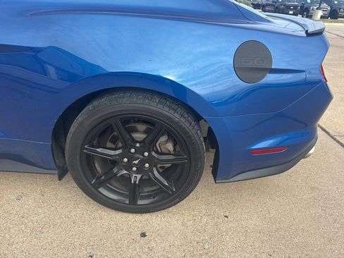 Used 2018 Ford Mustang GT w/ Black Accent Package image 7