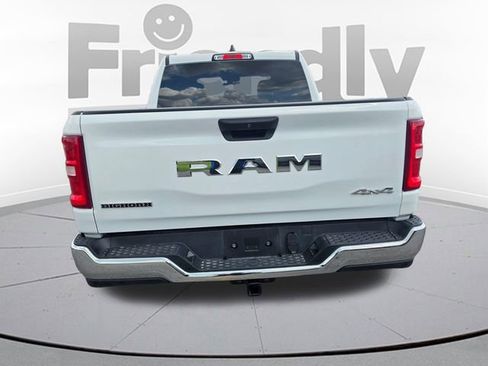 Used 2025 RAM 1500 Big Horn AWD/4WD image 7